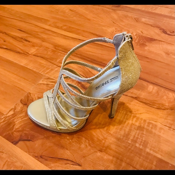 Call It Sprint Sparkling Gold Lace Up Style High Heel - Picture 5 of 5
